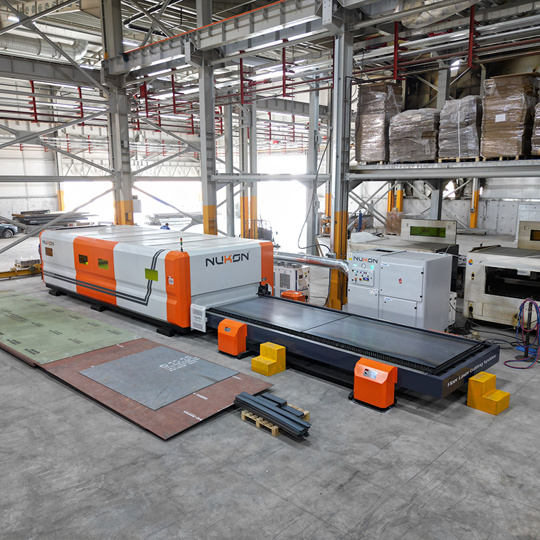Çardak Fabrikasında Yeni Yatırım: Nukon 12 KW Fiber Lazer Kesim Makinesi Üretime Geçti