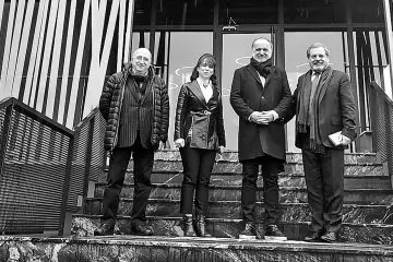 Decided on design product business in 10 minutes, extended to 60 countries